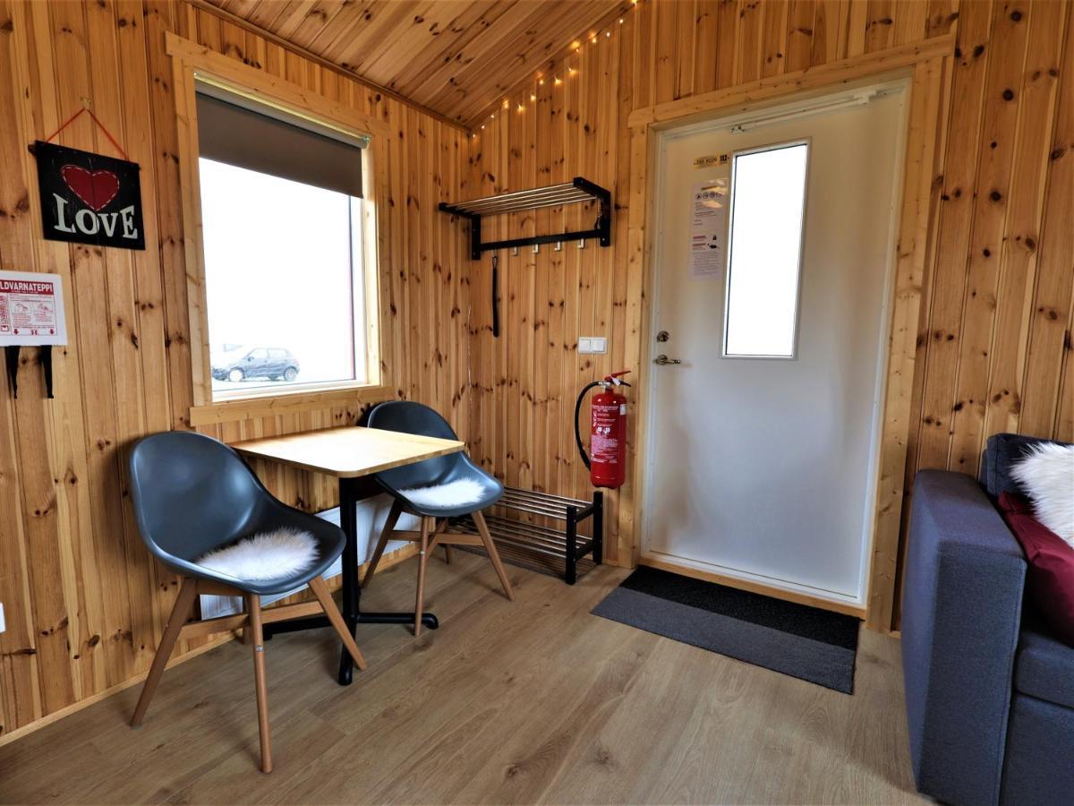 Skarth Guesthouse Saudarkrokur エクステリア 写真